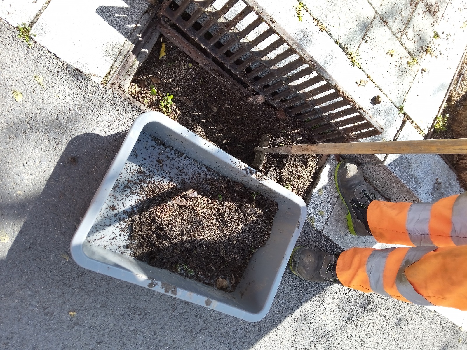 Neteja d'embornals Neteja d'embornals